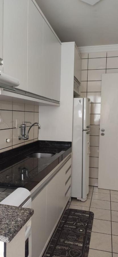 Agradavel Apto De 2 Quartos, 2 Banheiros, Sacada Com Churrasqueira, Garagem Privativa Em Balneário Camboriú Kültér fotó